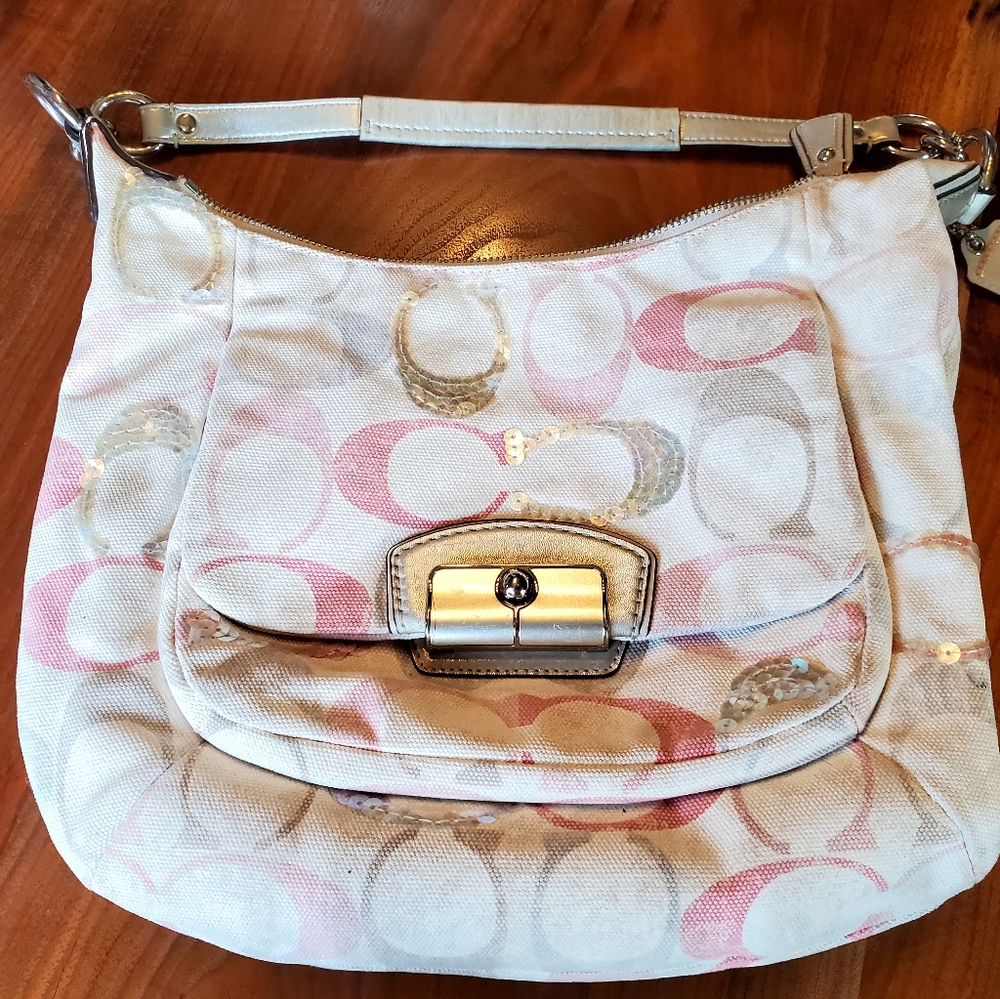 COACH Kristen signature bag Cream and Pink